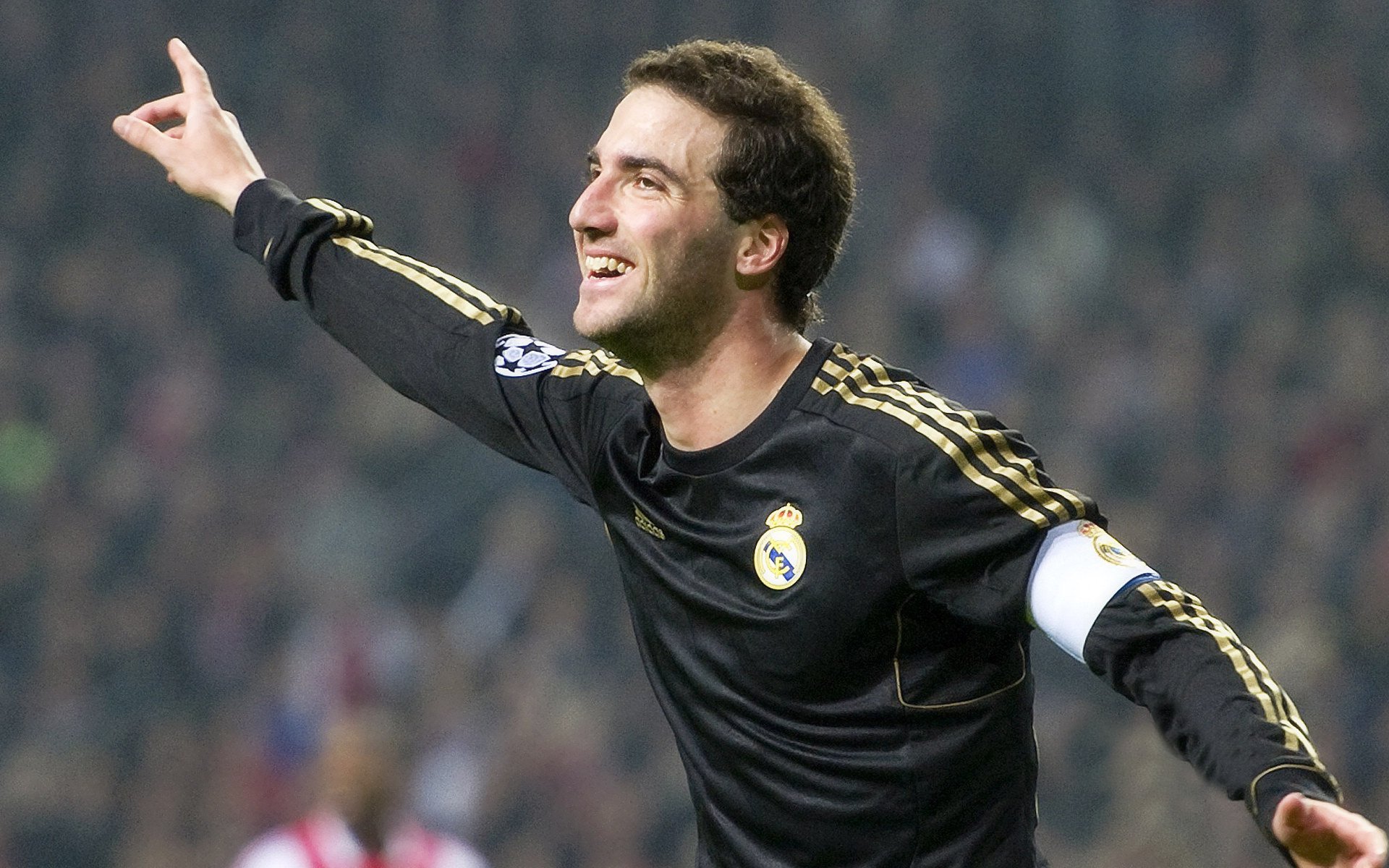 星空体育平台-名场面集锦：瞬间点燃全场的精彩镜头，名场面之一